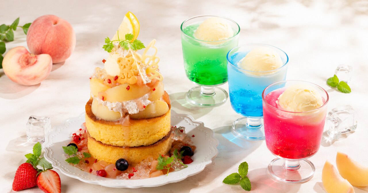 シャイニー・ピーチ＆ティー・ロイヤルホットケーキと爽やかソーダのフロート3種