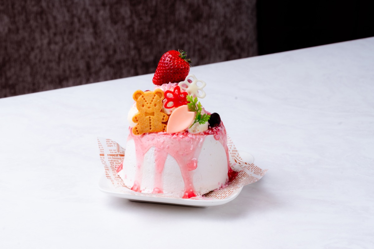 お花見クマさんの桜ベリーティラミスシフォン